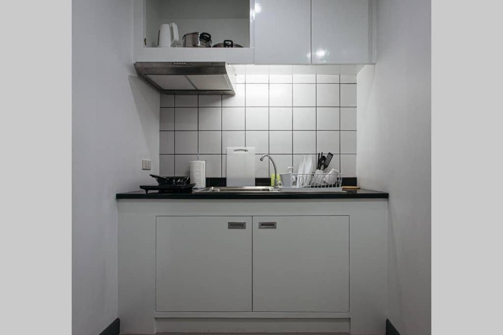방콕 P2 Silom Large 2Beds Full Kitchen Wifi 4-6Pax 아파트 외부 사진