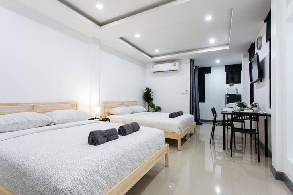 방콕 P2 Silom Large 2Beds Full Kitchen Wifi 4-6Pax 아파트 외부 사진