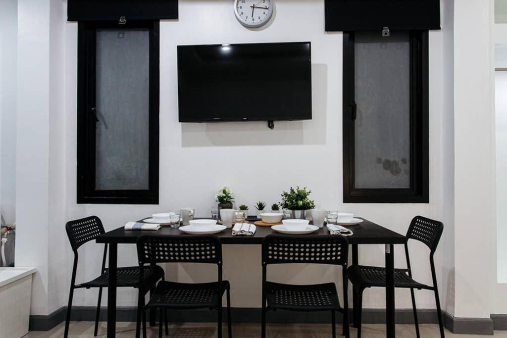 방콕 P2 Silom Large 2Beds Full Kitchen Wifi 4-6Pax 아파트 외부 사진